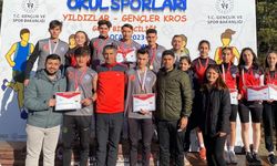 KROSTA MADALYALAR DAĞITILDI
