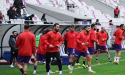 52 ORDUSPOR OSMANİYESPOR'U AĞIRLIYOR