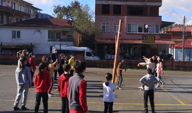 ALTINORDU GENÇLERİ İÇİN SPOR VAKTİ