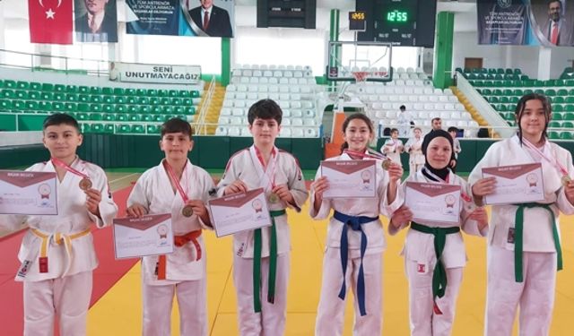 JUDO’DA ORDUYA 11 MADALYA