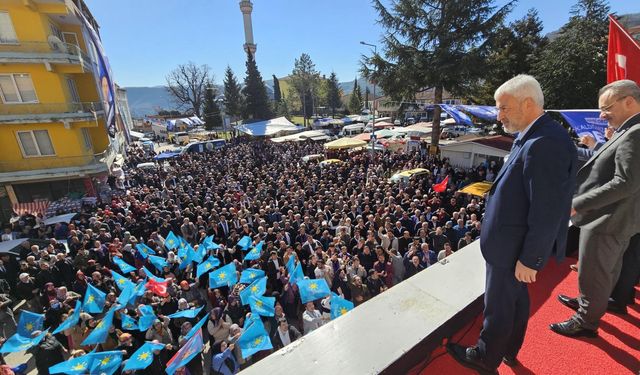 ENVER YILMAZ MEYDANLARA SIĞMIYOR!